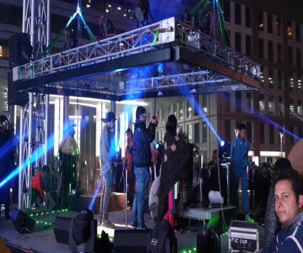 Trussing and lighting stage setup